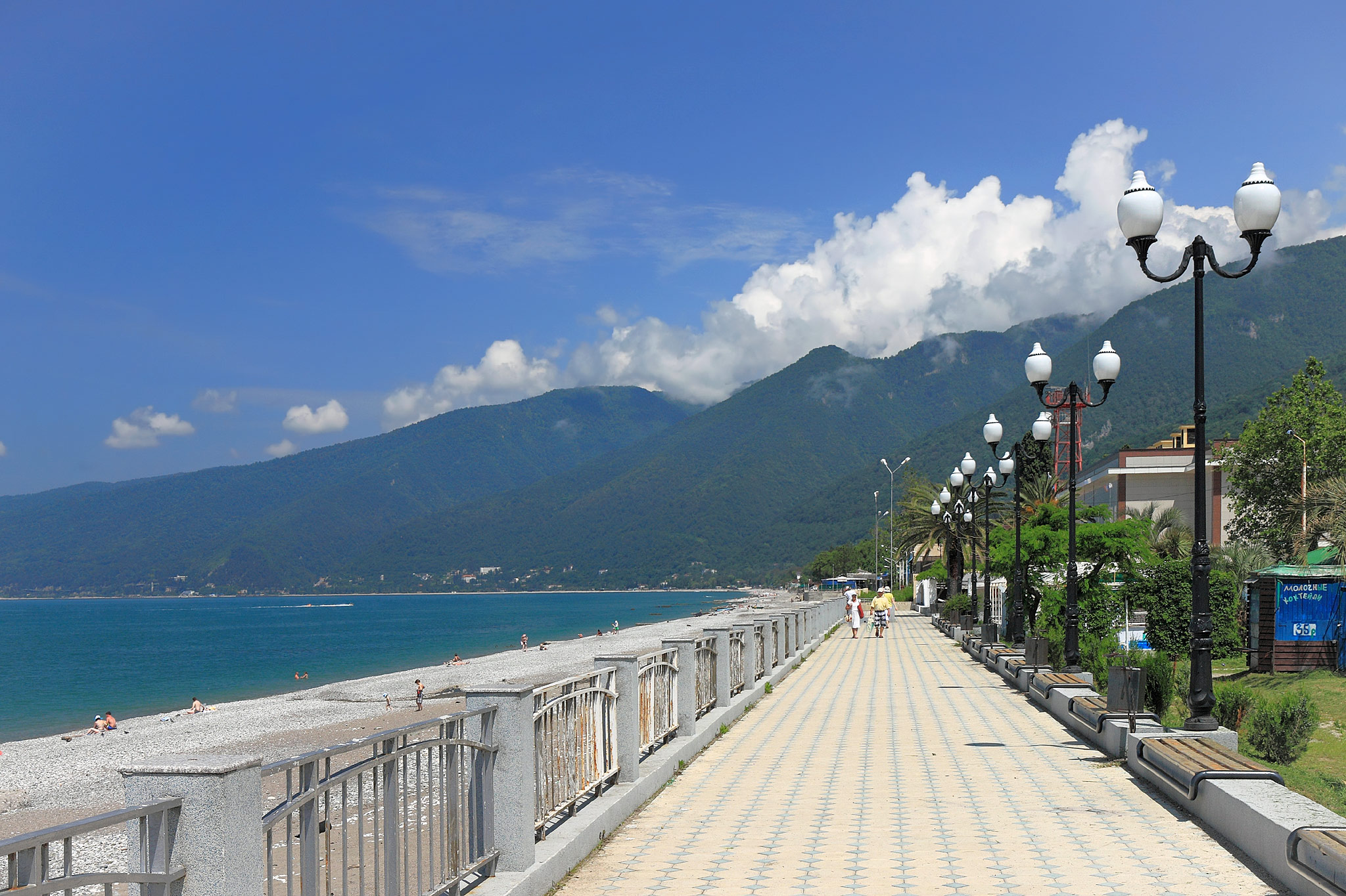 Gagra (Photo license: CC-BY-SA 4.0)